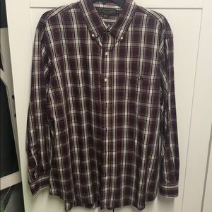 Men’s button-down size L.